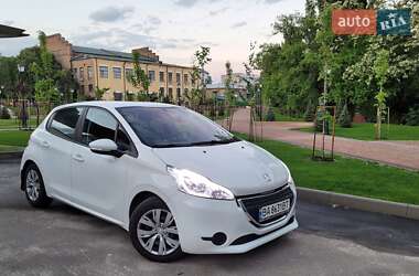 Хетчбек Peugeot 208 2013 в Києві