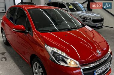 Хетчбек Peugeot 208 2015 в Львові