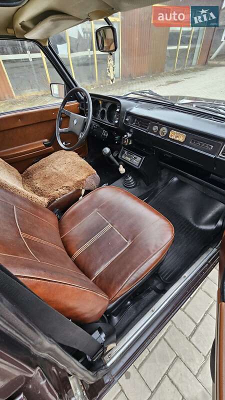 Седан ВАЗ / Lada 2105 1985 в Чемеровцах