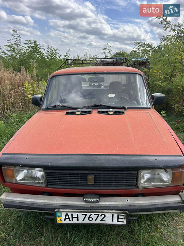 Седан ВАЗ / Lada 2105 1990 в Киеве
