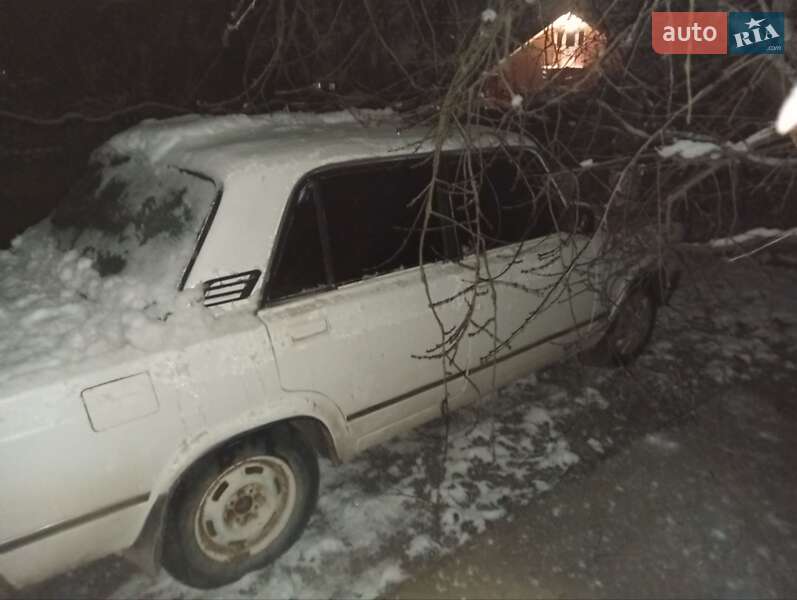 Седан ВАЗ / Lada 2107 1986 в Черновцах Седан ВАЗ / Lada 2107 1986 в Черновцах