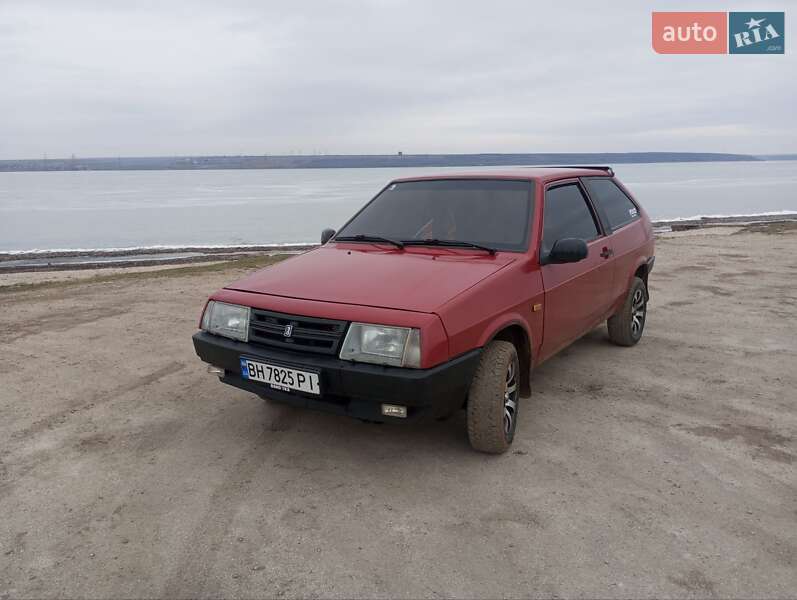 Хэтчбек ВАЗ / Lada 2108 1987 в Доброславе