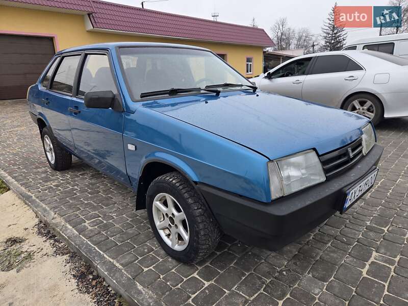 Седан ВАЗ / Lada 21099 2000 в Краснограді Седан ВАЗ / Lada 21099 2000 в Краснограді
