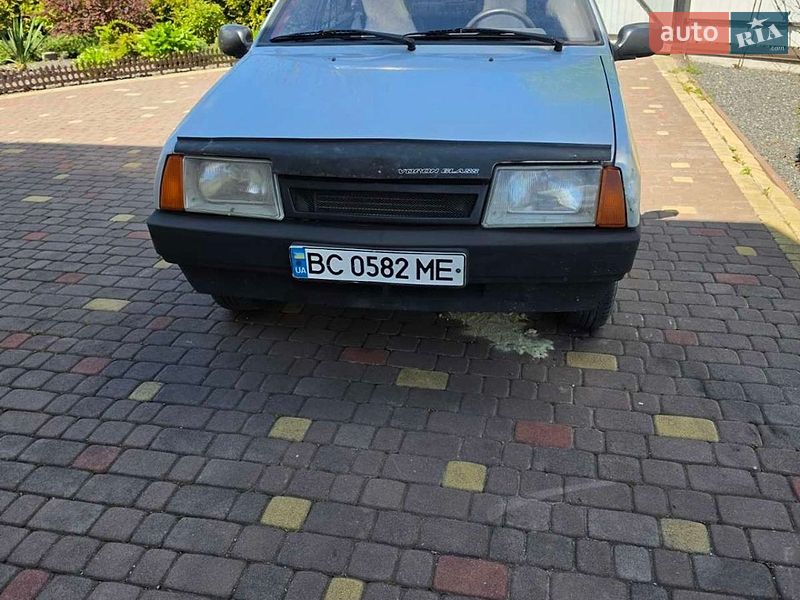 Седан ВАЗ / Lada 21099 2004 в Львове