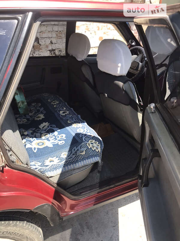 Хэтчбек ВАЗ / Lada 2109 1991 в Каменец-Подольском