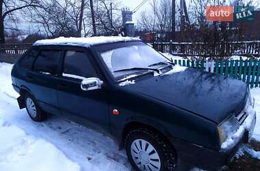 Хэтчбек ВАЗ / Lada 2109 1996 в Романове