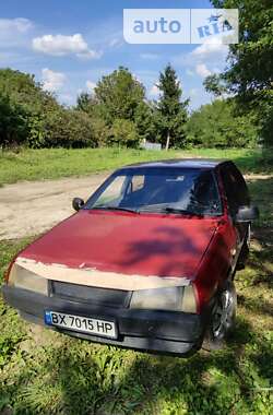 Хэтчбек ВАЗ / Lada 2109 1992 в Ярмолинцах Хэтчбек ВАЗ / Lada 2109 1992 в Ярмолинцах