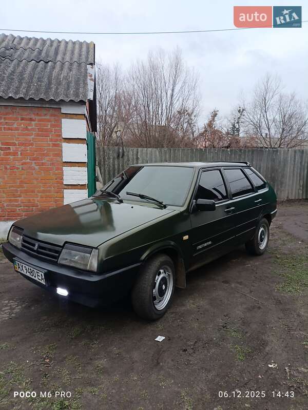 Хэтчбек ВАЗ / Lada 2109 2003 в Богодухове