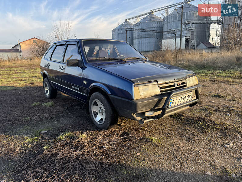 Хэтчбек ВАЗ / Lada 2109 2005 в Попельне Хэтчбек ВАЗ / Lada 2109 2005 в Попельне
