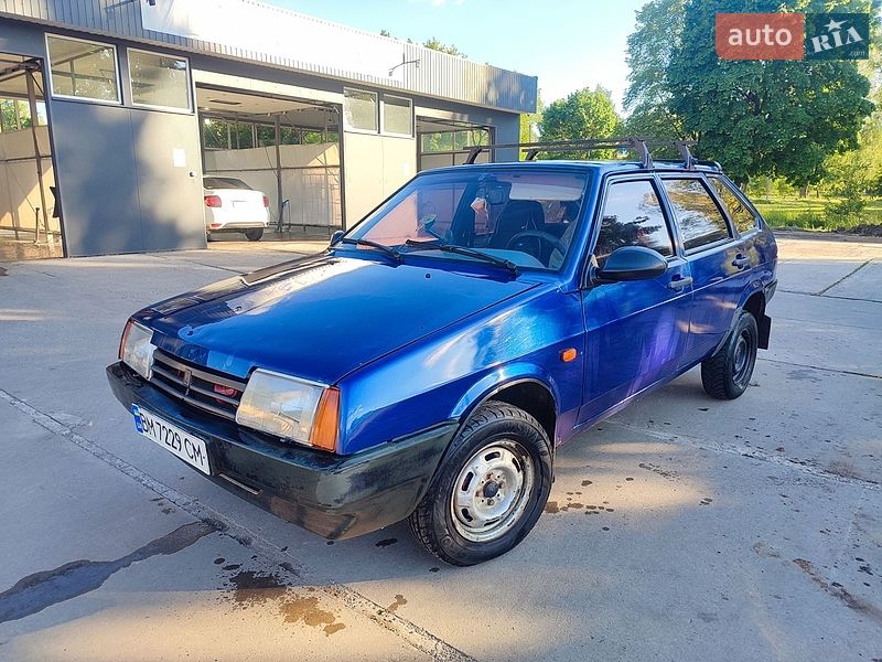 Хэтчбек ВАЗ / Lada 2109 2005 в Кролевце Хэтчбек ВАЗ / Lada 2109 2005 в Кролевце