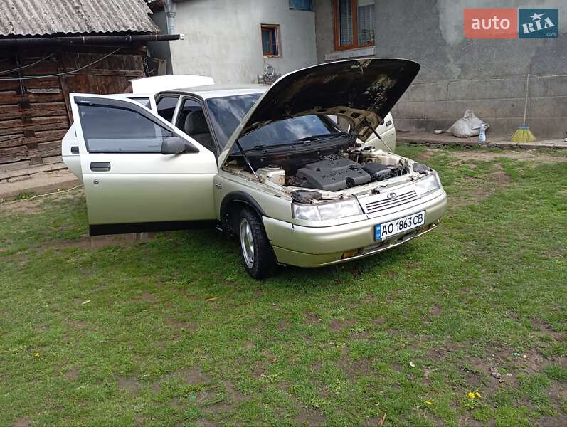 Седан ВАЗ / Lada 2110 2006 в Межгорье