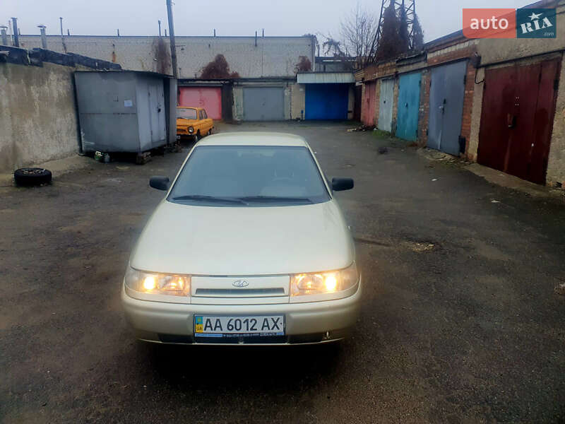 Седан ВАЗ / Lada 2110 2005 в Києві Седан ВАЗ / Lada 2110 2005 в Києві