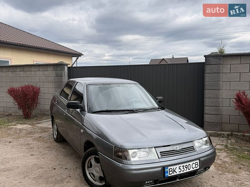 Седан ВАЗ / Lada 2110 2010 в Сарнах