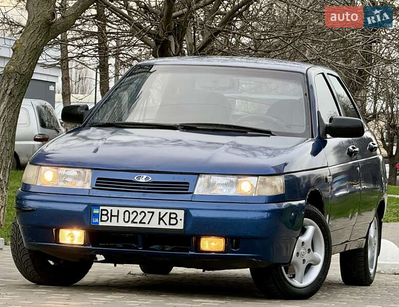 Хэтчбек ВАЗ / Lada 2112 2004 в Одессе Хэтчбек ВАЗ / Lada 2112 2004 в Одессе