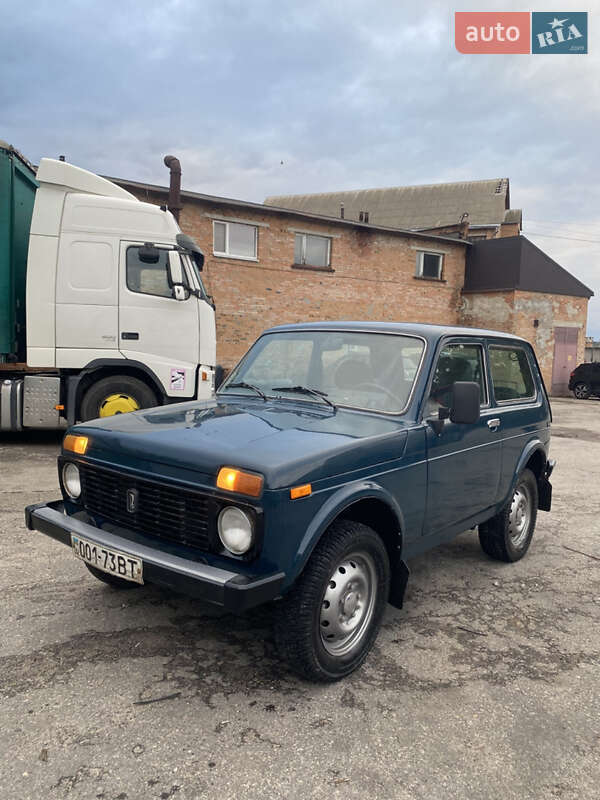 Внедорожник / Кроссовер ВАЗ / Lada 21214 / 4x4 2003 в Умани Внедорожник / Кроссовер ВАЗ / Lada 21214 / 4x4 2003 в Умани