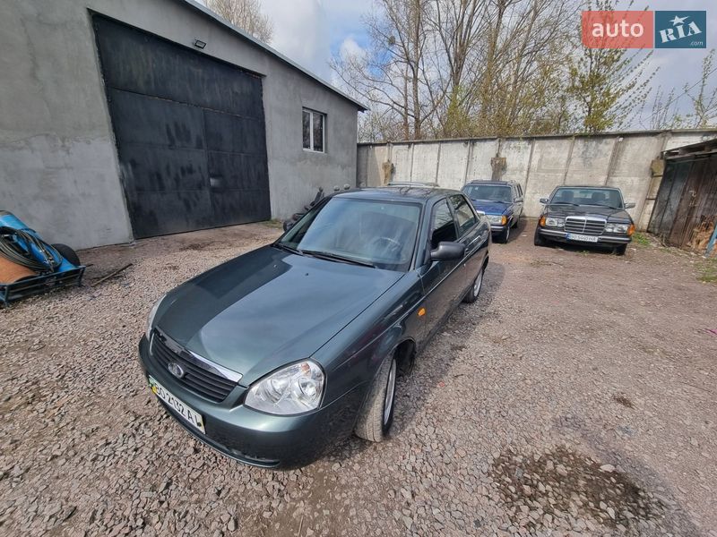 Седан ВАЗ / Lada 2170 Priora 2007 в Кременце