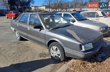 Седан Renault 21 1987 в Киеве