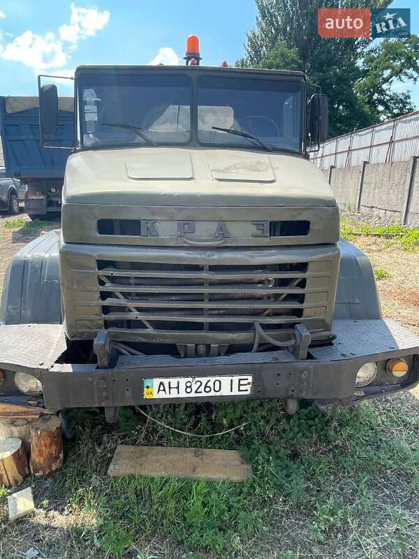 Цистерна КрАЗ 250 1986 в Каменском