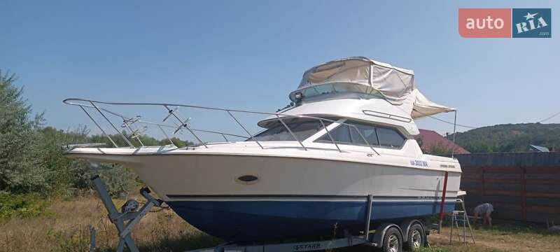 Моторная яхта Bayliner 2859 1999 в Кельменцах