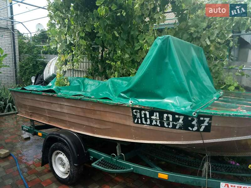 Катер Южанка 2 1979 в Измаиле