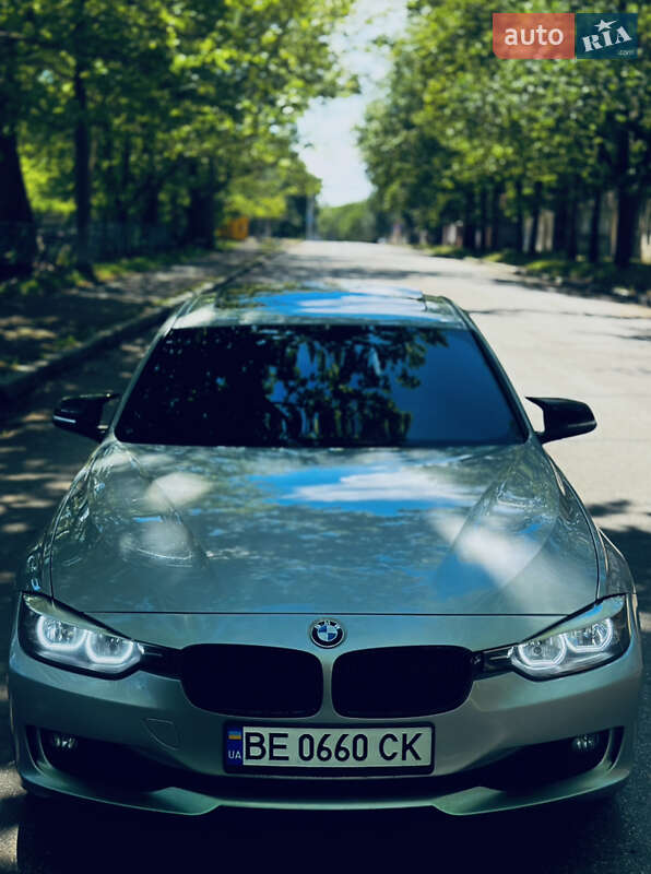 Седан BMW 3 Series 2014 в Николаеве