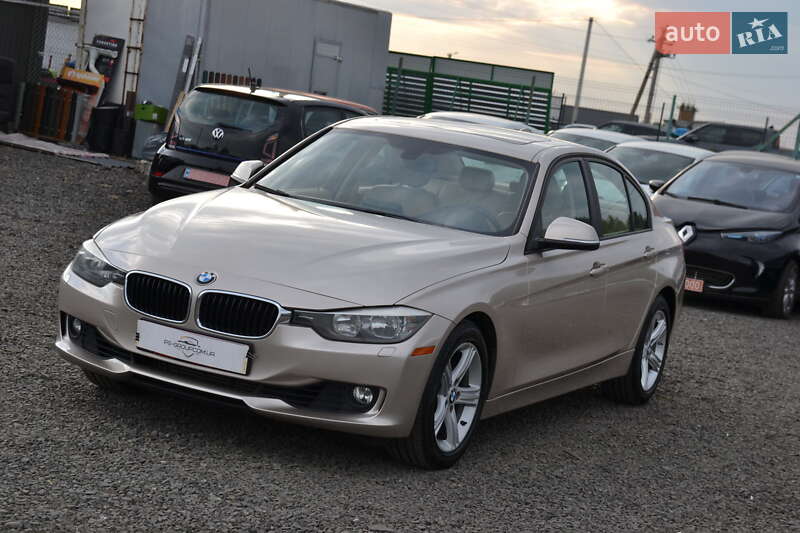 Седан BMW 3 Series 2013 в Луцке