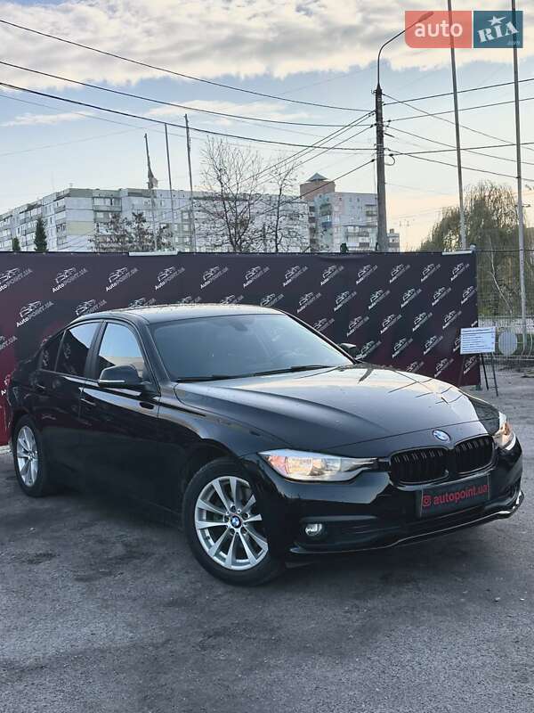 Седан BMW 3 Series 2015 в Сумах