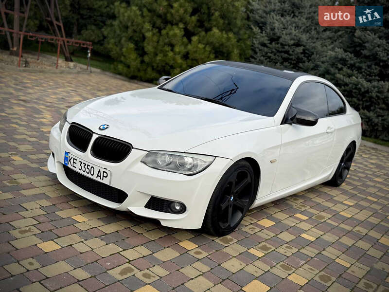 Купе BMW 3 Series 2012 в Днепре