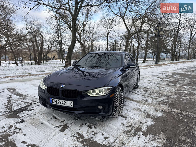 Седан BMW 3 Series 2014 в Одессе