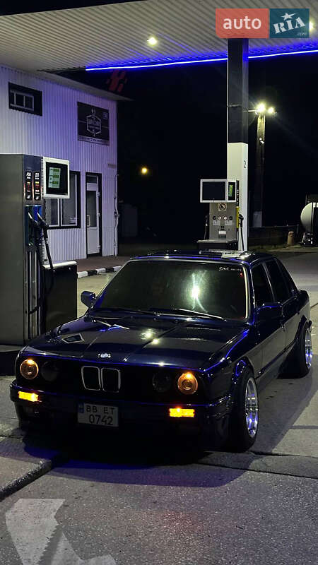 Седан BMW 3 Series 1985 в Петриковке