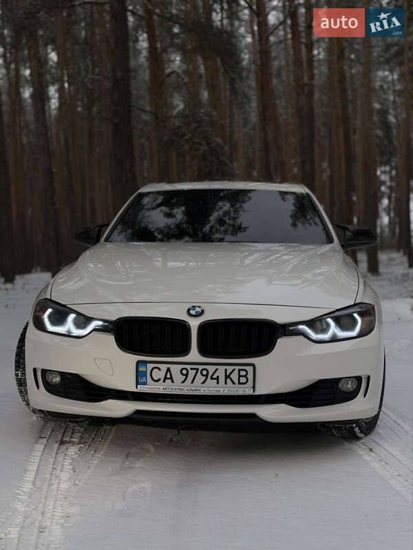 Седан BMW 3 Series 2012 в Полтаве