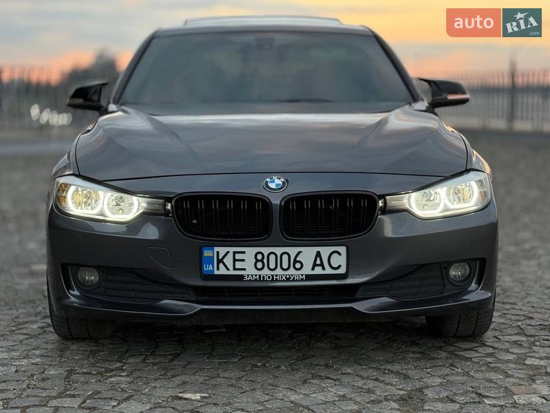 Седан BMW 3 Series 2014 в Днепре