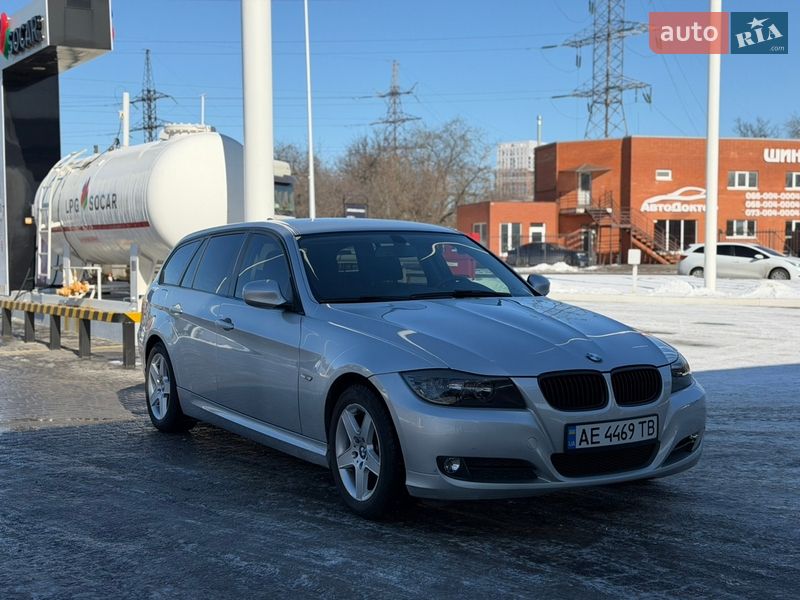 Универсал BMW 3 Series 2009 в Днепре Универсал BMW 3 Series 2009 в Днепре
