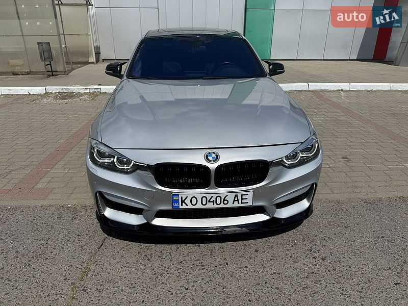 Седан BMW 3 Series 2017 в Ужгороде
