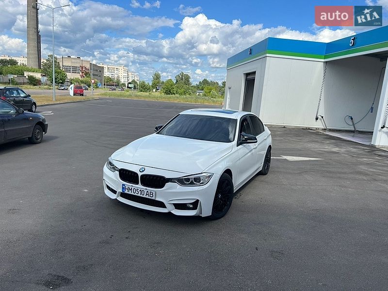 Седан BMW 3 Series 2014 в Шостке