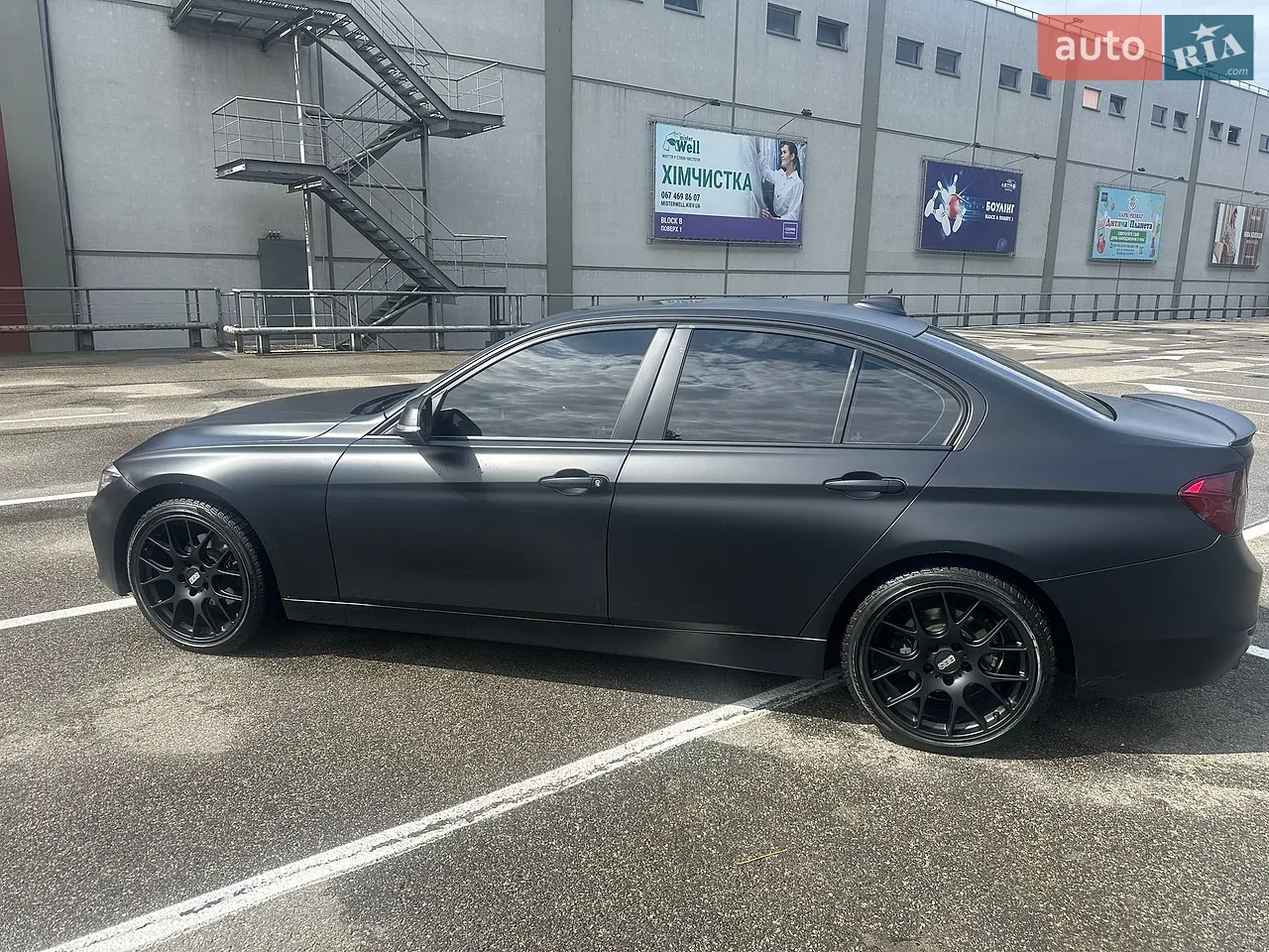 BMW 3 Series 2015 photo 4