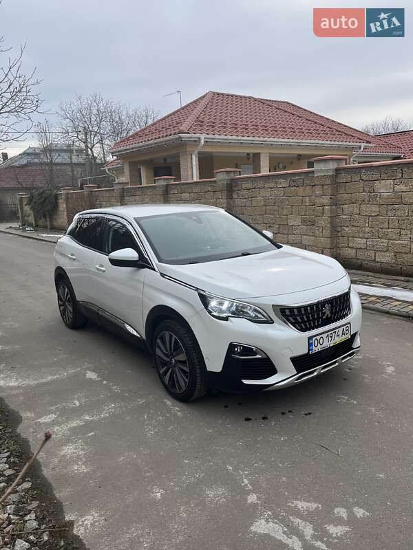 Внедорожник / Кроссовер Peugeot 3008 2018 в Одессе