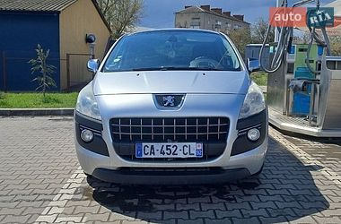 Позашляховик / Кросовер Peugeot 3008 2012 в Сумах