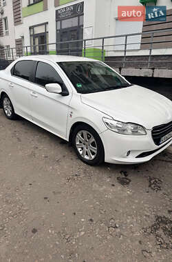Седан Peugeot 301 2013 в Києві Седан Peugeot 301 2013 в Києві