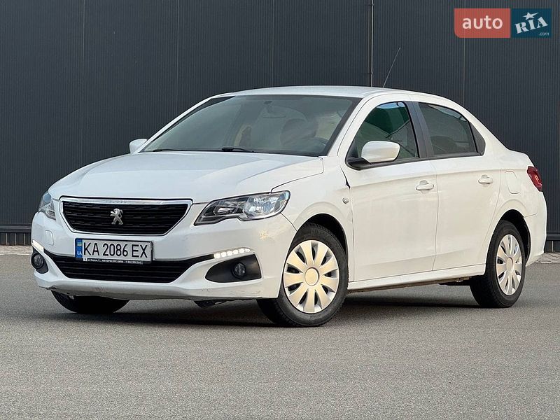 Седан Peugeot 301 2021 в Киеве