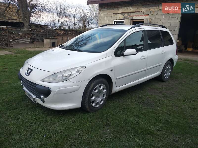 Универсал Peugeot 307 2008 в Львове Универсал Peugeot 307 2008 в Львове