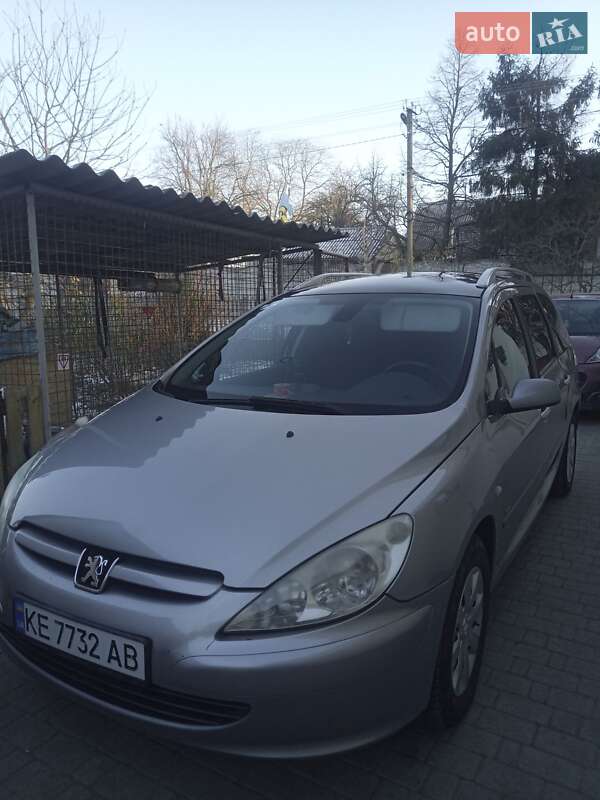 Універсал Peugeot 307 2004 в Дніпрі Універсал Peugeot 307 2004 в Дніпрі