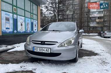 Хетчбек Peugeot 307 2004 в Дніпрі Хетчбек Peugeot 307 2004 в Дніпрі