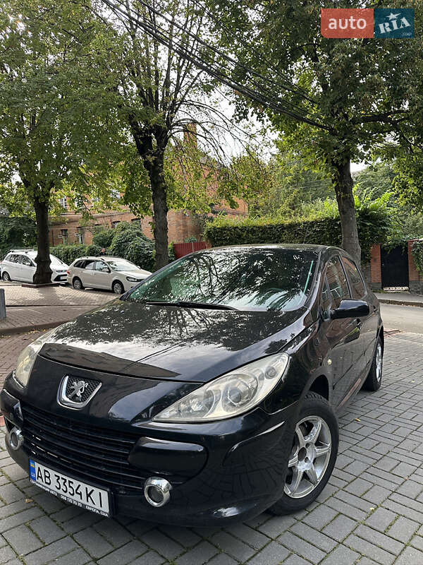 Хэтчбек Peugeot 307 2006 в Виннице