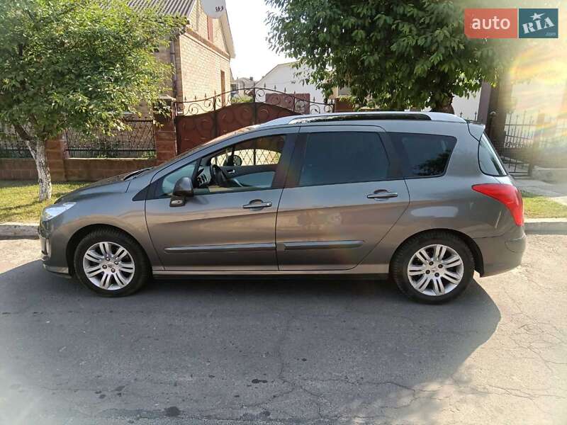 Универсал Peugeot 308 2008 в Ровно