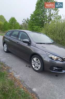 Универсал Peugeot 308 2019 в Шепетовке