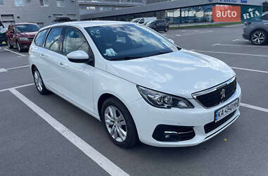 Универсал Peugeot 308 2021 в Киеве
