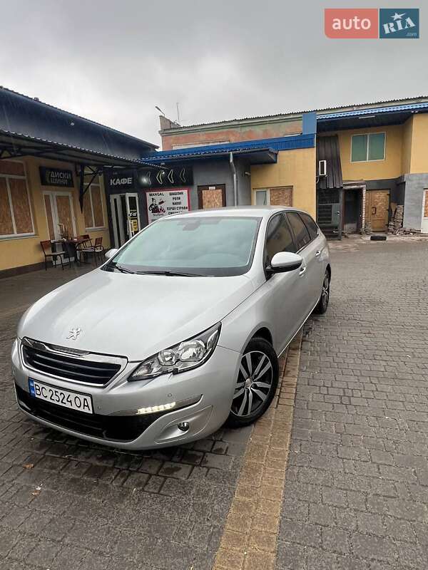Универсал Peugeot 308 2015 в Запорожье