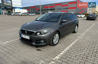 Універсал Peugeot 308 2017 в Києві