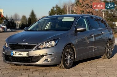 Універсал Peugeot 308 2015 в Івано-Франківську